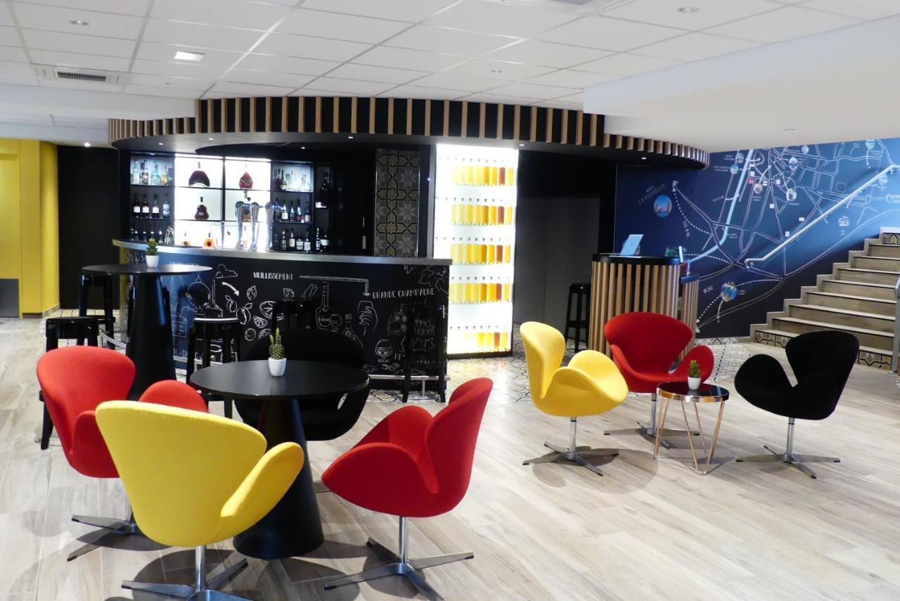 Ibis Styles Cognac Hotell Châteaubernard Exteriör bild
