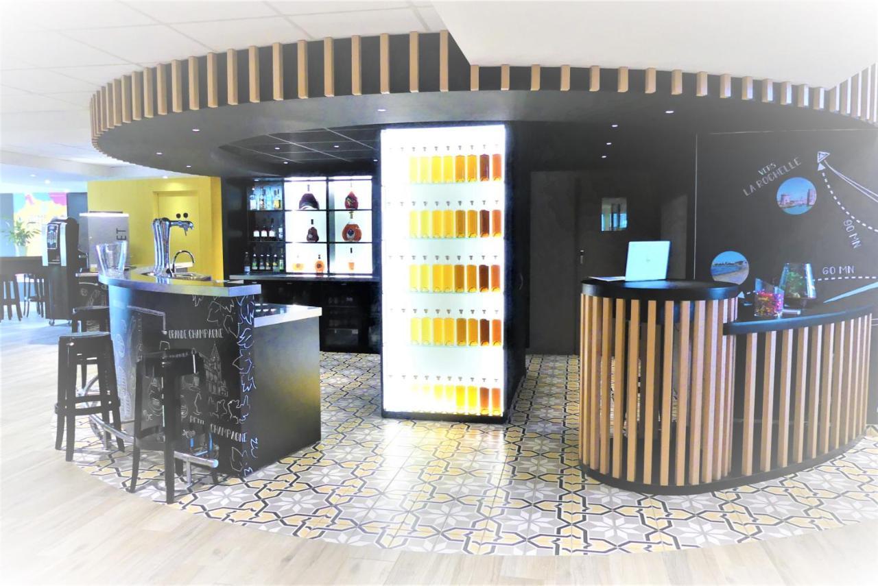 Ibis Styles Cognac Hotell Châteaubernard Exteriör bild