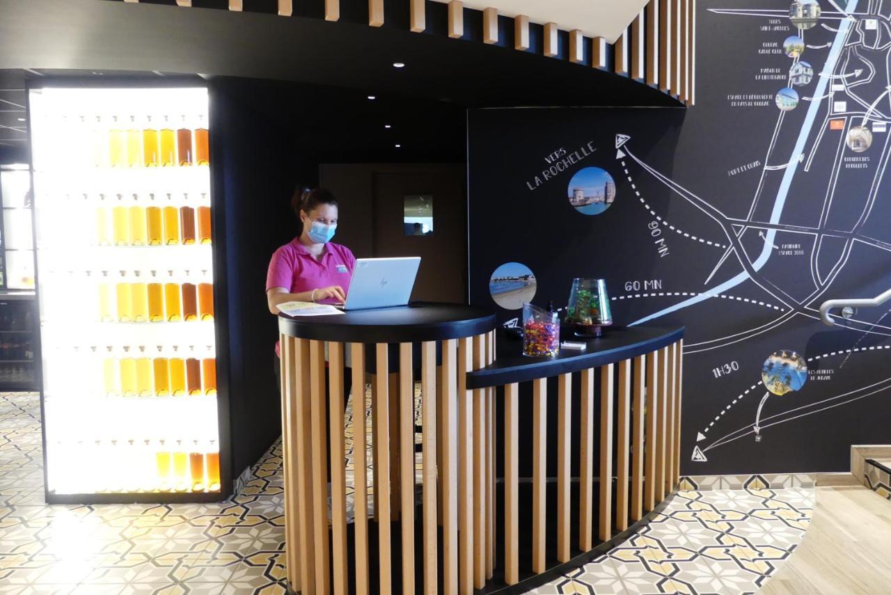 Ibis Styles Cognac Hotell Châteaubernard Exteriör bild
