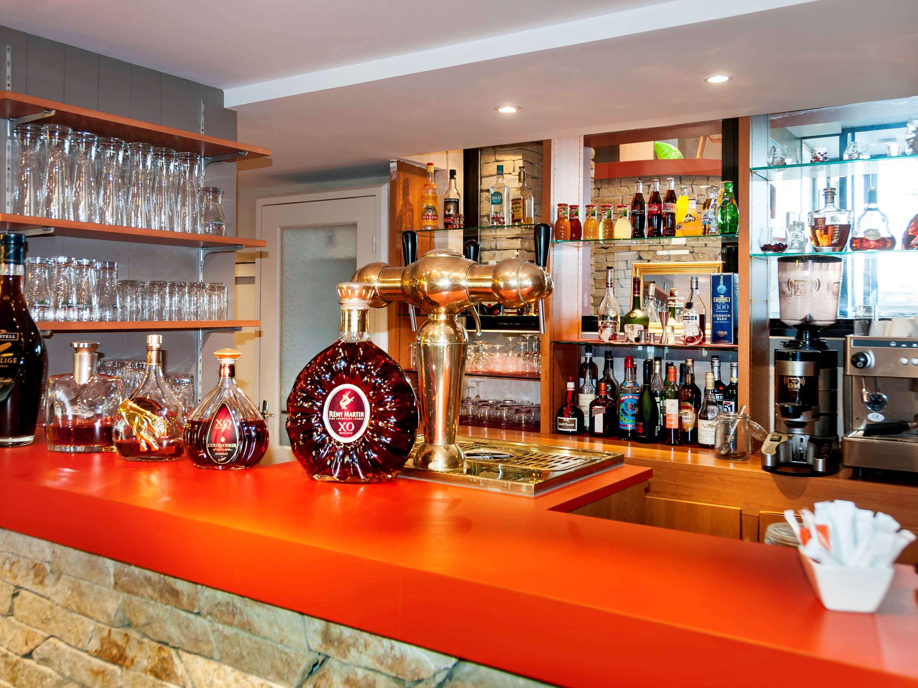 Ibis Styles Cognac Hotell Châteaubernard Exteriör bild